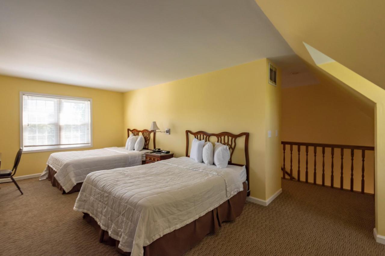 בלומינגטון Century Suites Hotel מראה חיצוני תמונה